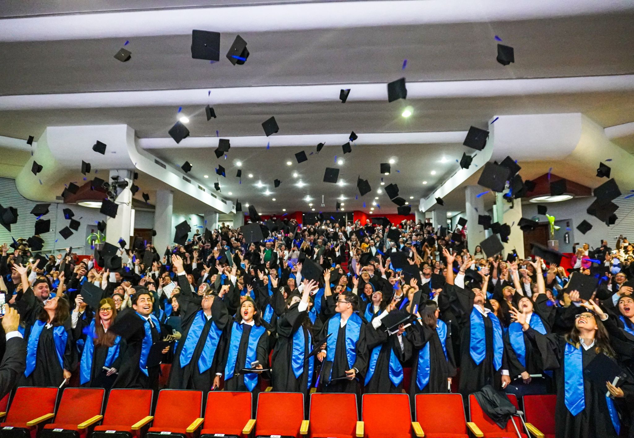 Ceremonia de graduación de la generación 2019-2023
